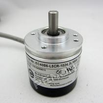 Encoder for coarse machine