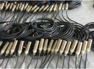 CẢM BIẾN E2B-M30LN20-WP-B1